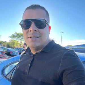 Meet your Posher, Luis fernando